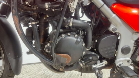 Triumph Tiger 2004 ADVENTURE BIKE PROJECT 955CC SPARES OR REPAIR 16