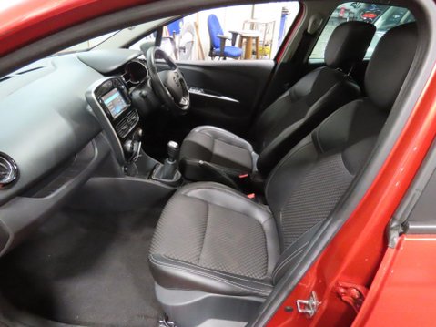 Renault Clio 0.9 TCe GT Line Euro 6 (s/s) 5dr 12