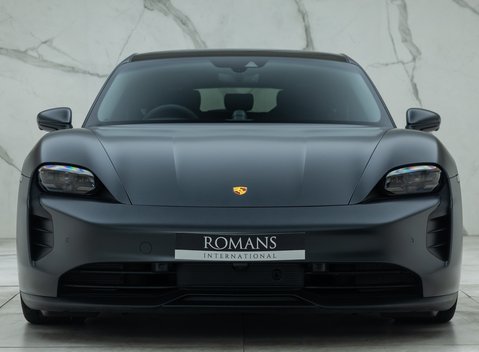 Porsche Taycan GTS SPORT TURISMO 7