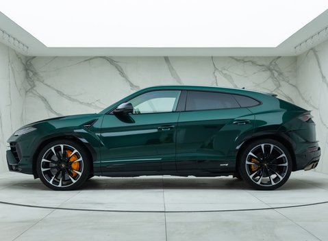 Lamborghini Urus S 5