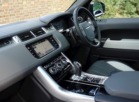 Land Rover Range Rover Sport 3.0 SDV6 Autobiography 6