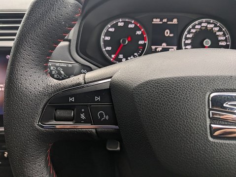 SEAT Ibiza TSI FR 22