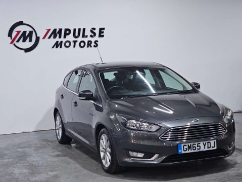 Ford Focus 1.0 Titanium 5dr 4