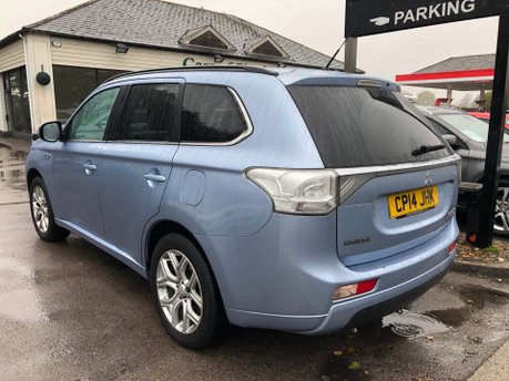 Mitsubishi Outlander 2.0 PHEV GX 4H 5dr Automatic Plug in Hybrid £20 tax 4