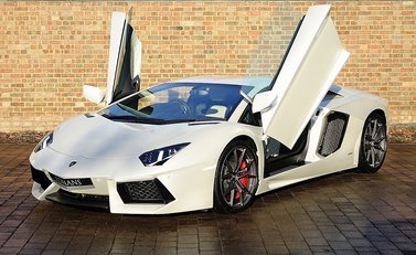 Lamborghini Aventador LP 700-4 5