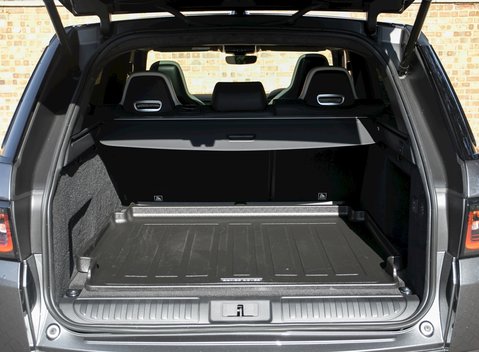 Land Rover Range Rover Sport 5.0 SVR 23