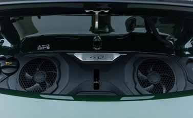 Porsche 911 GT3 TOURING (992.2) 40