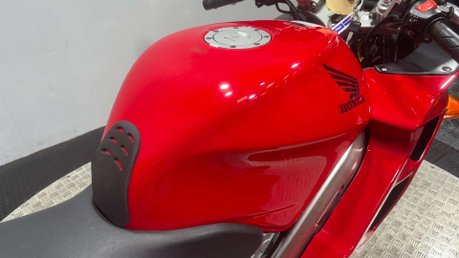 Honda VFR 1998 ONLY 16K FUEL INJECTED NON VTEC FULL LUGGAGE 800CC 15