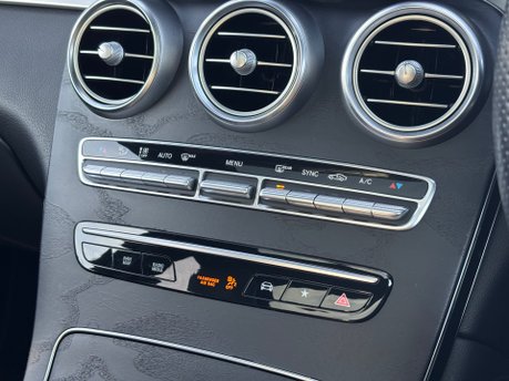 Mercedes-Benz GLC GLC300 MHEV 2.0 AMG Line (Premium Plus) 5dr Petrol 4MATIC Euro 6 (272ps) 26