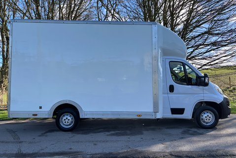 Citroen Relay 35 L3 140 ps BlueHdi Lo Loader Luton - Air Con 8