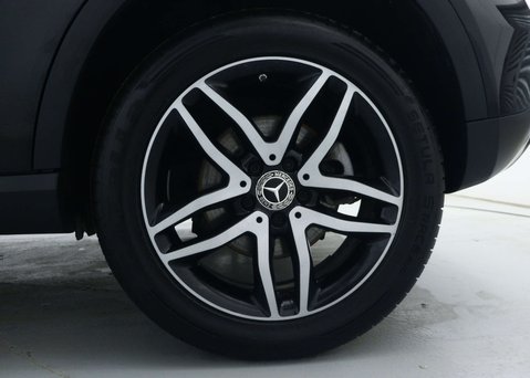 Mercedes-Benz GLA 1.6 GLA180 GPF Urban Edition SUV 5dr Petrol 7G-DCT Euro 6 (s/s) (122 ps) 17