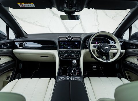 Bentley Bentayga V8 AZURE EWB First Edition 28