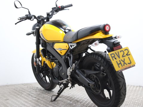 Yamaha XSR125 XSR 125 (MTM125) 2