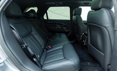 Land Rover Range Rover Sport D300 Autobiography 13