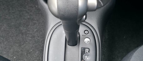 Nissan MICRA 1.2 ACENTA AUTOMATIC WITH JUST 40000 MILES! FULL SERVICE HISTORY! SAT NAV! 1