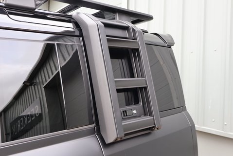 Land Rover Defender 110 2026 HARD TOP D250 X-DYNAMIC  PPF WORLD TOUR REAR SEATS HUGE SPEND  11