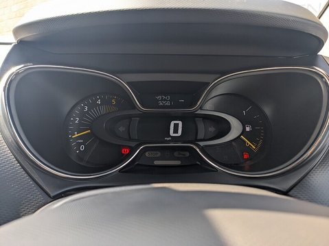 Renault Captur DYNAMIQUE S MEDIANAV ENERGY DCI S/S 31