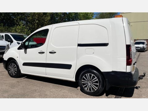 Peugeot Partner 1.6 eHDi 750 SE Panel Van 4dr Diesel Manual L2 (s/s) (134 g/km, 90 bhp) 14