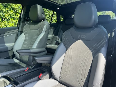Volkswagen Id.5 Pro Performance 77kWh Max SUV 5dr Electric Auto (204 ps) 10