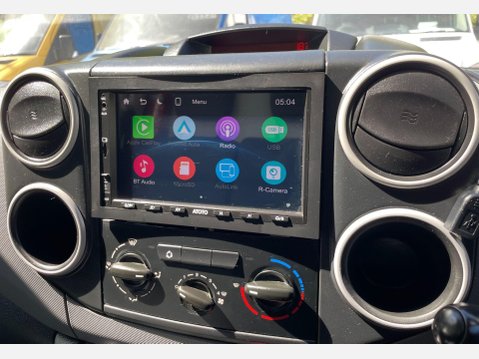 Peugeot Partner 1.6 eHDi 750 SE Panel Van 4dr Diesel Manual L2 (s/s) (134 g/km, 90 bhp) 31