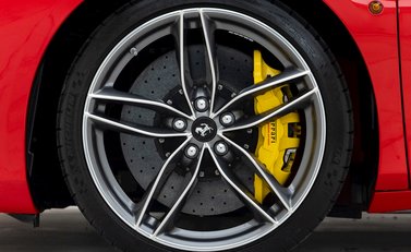 Ferrari 488 Spider 10