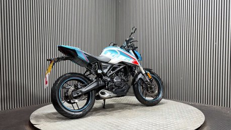 Voge R 2023 ONLY 1K 1 FORMER OWNER 125CC NAKED LEARNER BIKE 2