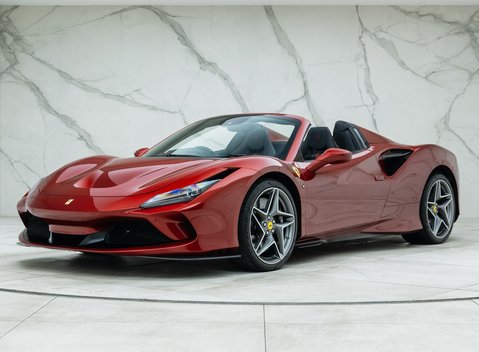 Ferrari F8 Spider 1
