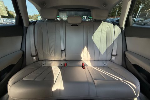 Audi A4 AVANT TDI ULTRA SPORT - APPLE CAR PLAY - CC - ROCK GREY LEATHER - 9