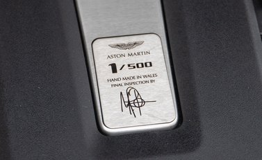 Aston Martin DBX '1913 Package' 6