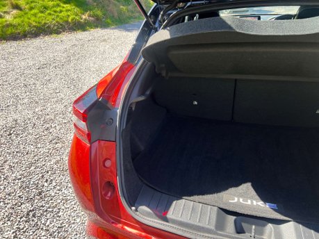 Nissan Juke 1.0 Juke Tekna+ DiG-T 5dr 42