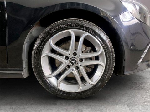 Mercedes-Benz A Class 1.6 A180 Sport Edition Hatchback 5dr Petrol Manual Euro 6 (s/s) (122 ps) Cr 10