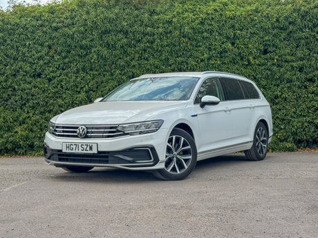 Volkswagen Passat 1.4 TSI 13kWh GTE Estate 5dr Petrol Plug-in Hybrid DSG Euro 6 (s/s) (218 ps