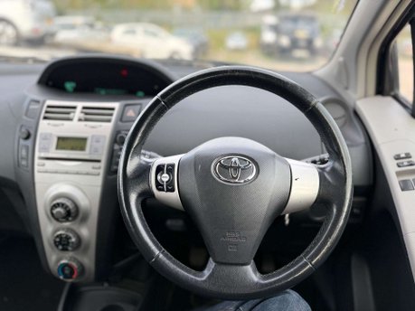 Toyota Yaris 1.3 VVT-i TR Hatchback 5dr Petrol Manual (141 g/km, 85 bhp) 36