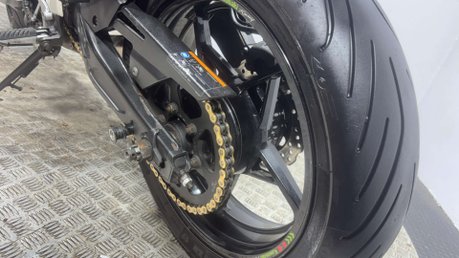 Kawasaki Z650 2017 29K NEW MOT SERVICED A2 BIKE 650CC NAKED TWIN SPORTS EXHAUST 25