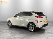 Hyundai KONA 64kWh Premium SUV 5dr Electric Auto (10.5kW Charger) (204 ps) Cruise Contr 5