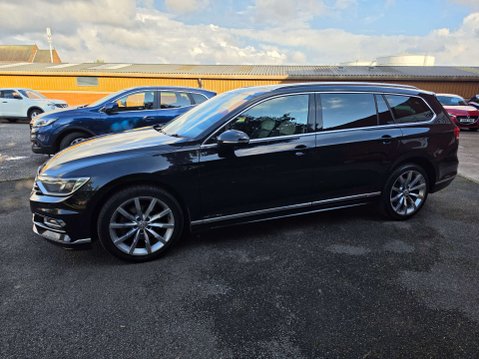 Volkswagen Passat 2.0 Passat R-Line TDI BlueMotion Technology 5dr 5