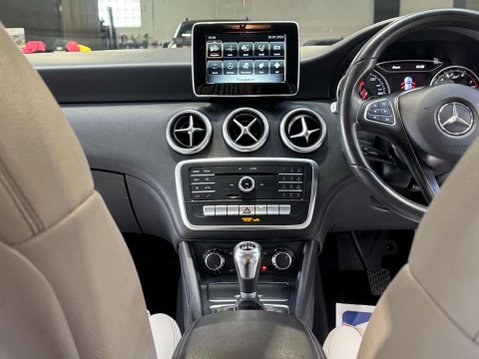 Mercedes-Benz A Class 1.6 A 160 SE 5dr 44