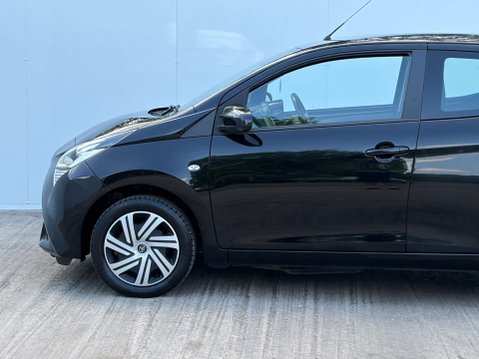 Toyota Aygo 1.0 Aygo X-Play TSS VVT-i 5dr 41