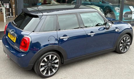 Mini Hatch Cooper D 1.5 Chili Manual 5 door - UPGRADE ALLOYS - VISUAL BOOST AUDIO 10