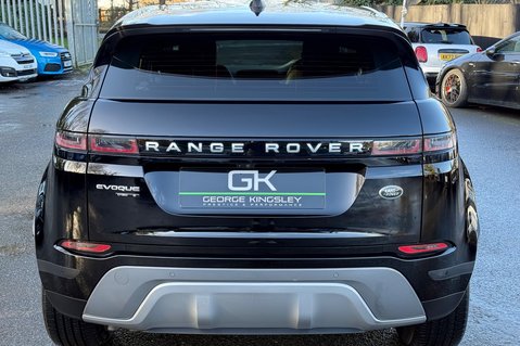 Land Rover Range Rover Evoque S MHEV - MERIDIAN SOUND SYSTEM - CAMERA - APPLE CAR PLAY -FULL HISTORY 8