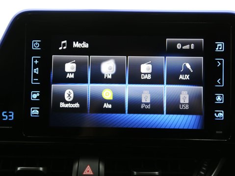 Toyota C-HR 1.8 VVT-h Dynamic CVT Euro 6 (s/s) 5dr 17