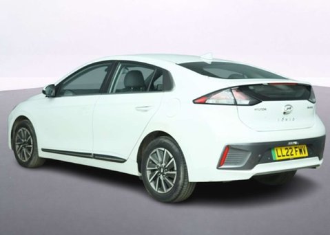 Hyundai IONIQ 38.3kWh Premium Hatchback 5dr Electric Auto (136 ps) 5