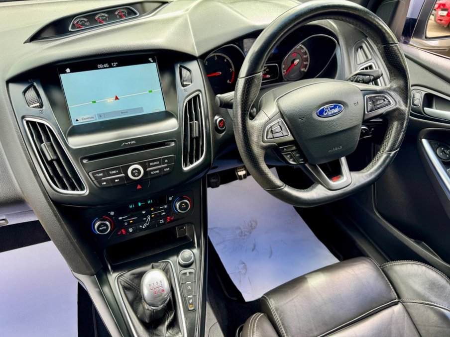 2017 Ford Focus — image 13
