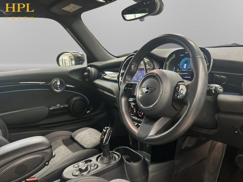 Mini Hatch Cooper SE 32.6kWh Level 2 Hatchback 3dr Electric Auto (184 ps) 1 owner 12