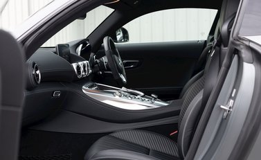 Mercedes-Benz Amg GT GT S 15