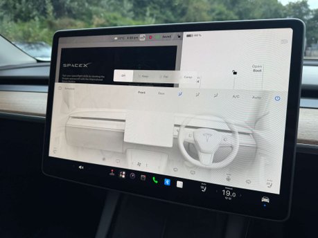 Tesla Model Y ModeL Y Long Range AWD 4WD 5dr 34