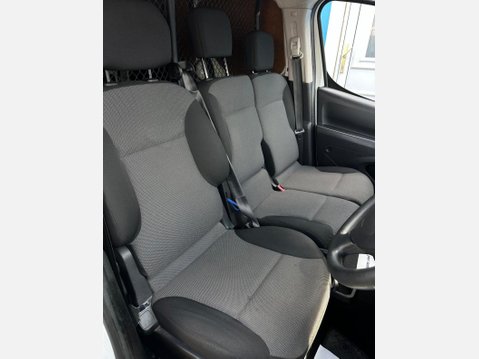 Peugeot Partner 1.6 BlueHDi 854 Professional Panel Van 5dr Diesel Manual L1 (112 g/km, 97.6 10