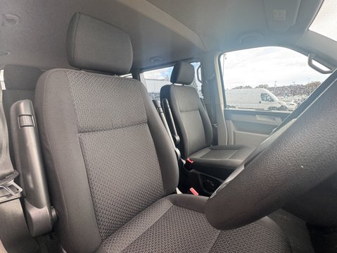 Volkswagen Transporter Shuttle S | T32 | 8 Seats | No VAT | Euro 6 | Vanlux 11