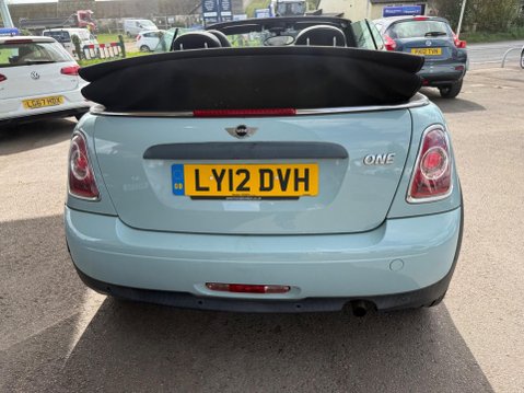 Mini Convertible 1.6 One Euro 5 2dr 8