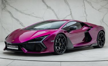 Lamborghini Revuelto 1